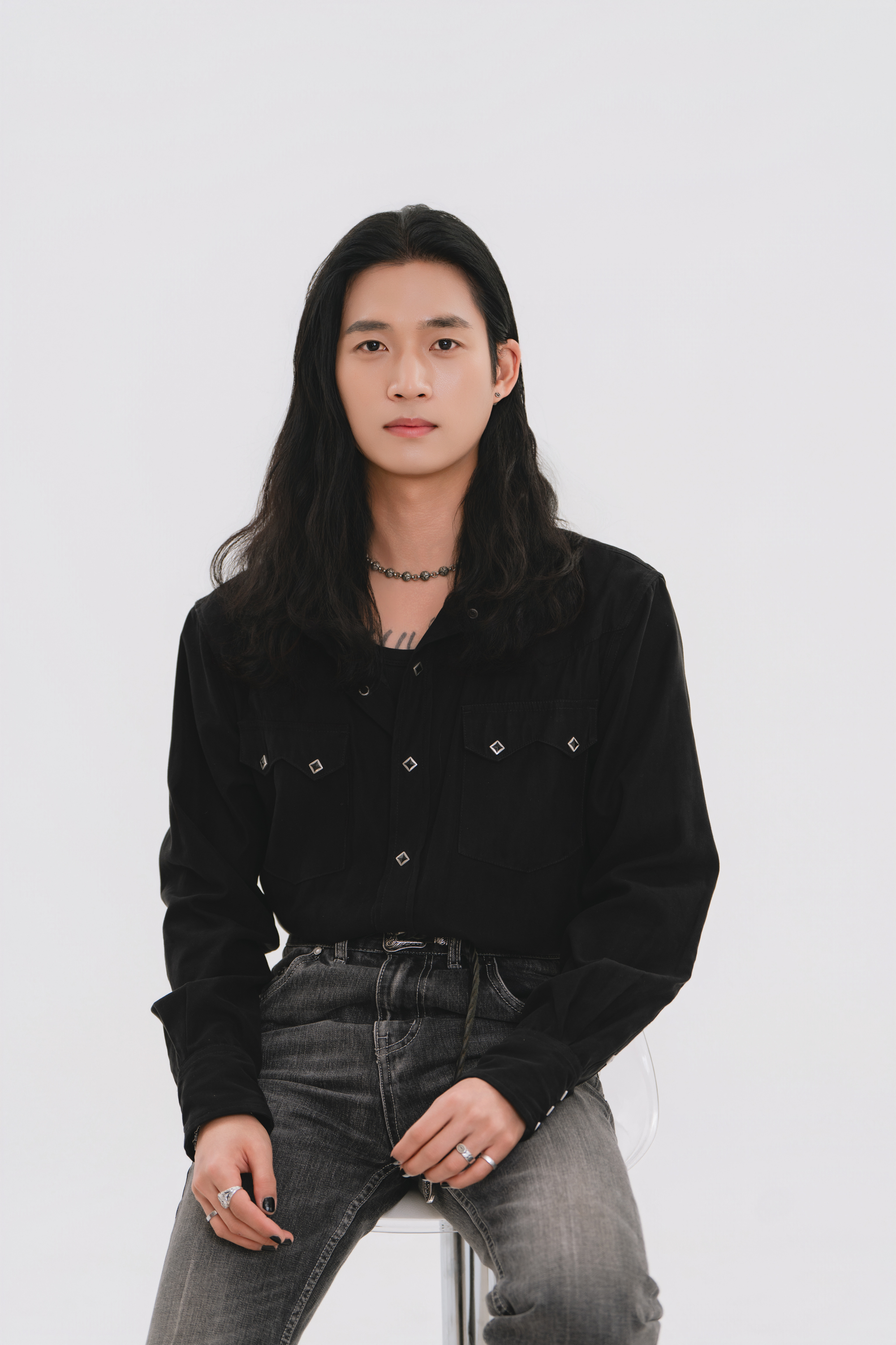 월