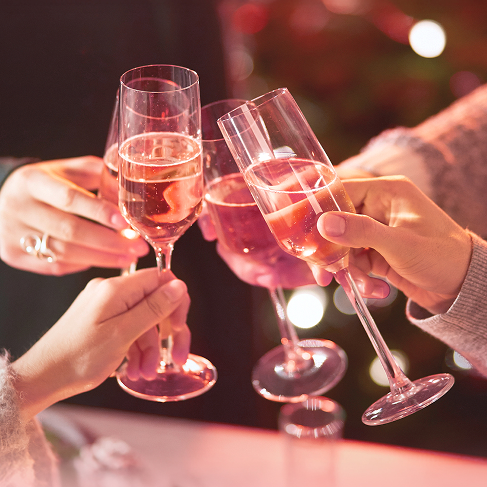 3040 솔로파티, 지인살롱